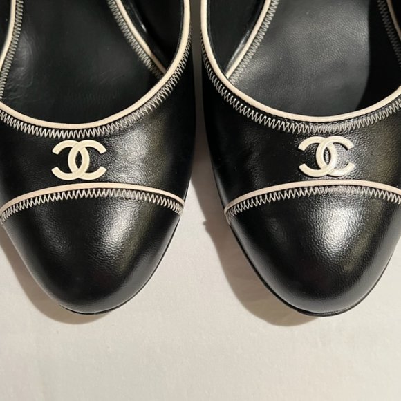 Authentic CHANEL Heels - Picture 2 of 9